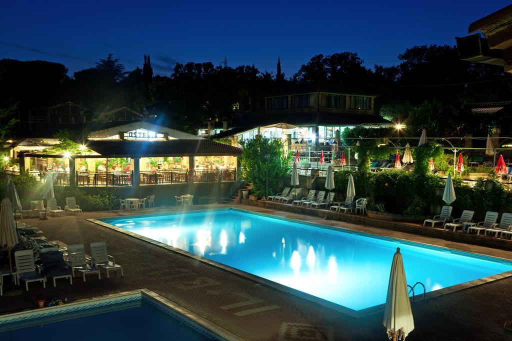 Il Borgo Centro Vacanze Guardistallo Exteriör bild
